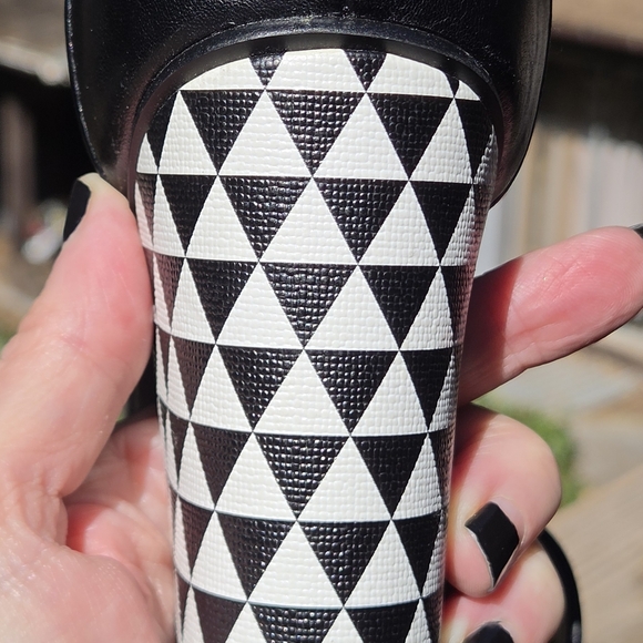 Patrizia By Spring Step Gorgeous B&W Block Heels Sz39/8.5 - Picture 7 of 9